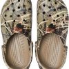 Crocs Unisex-Adult Classic Realtree Clog-2